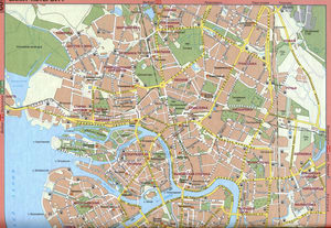 Street map of Saint Petersburg with car routes