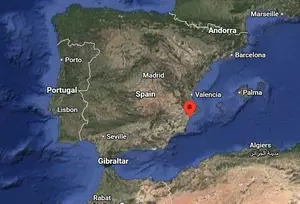 Where is the city of Alicante located on the map of Spain?