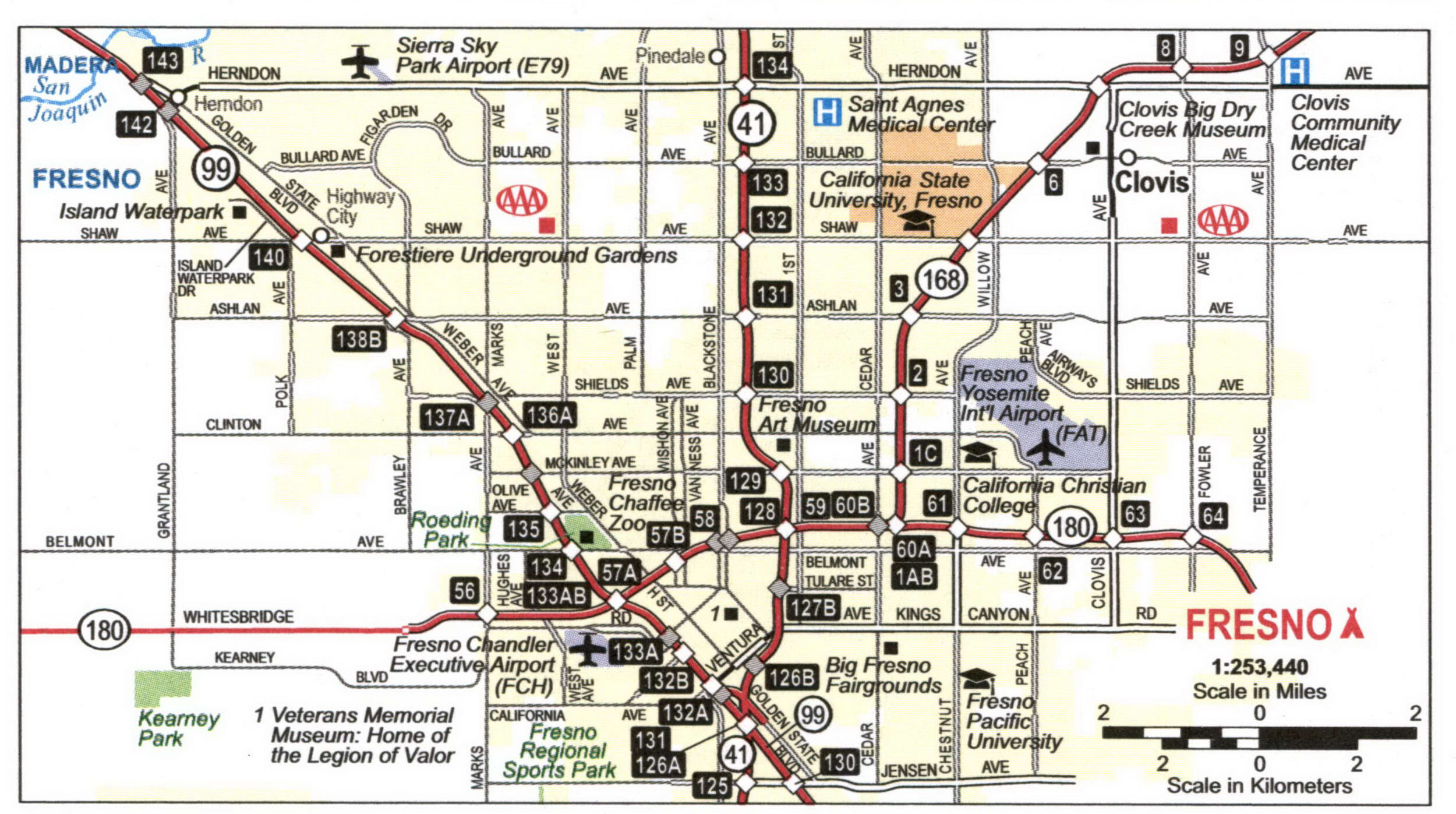 Map of highways and roads of Fresno